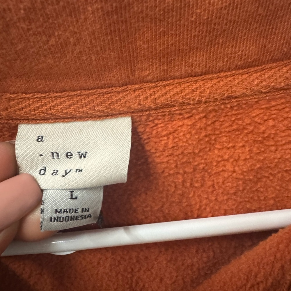 a new day Burnt Orange Fleece Pullover Sz L - Picture 3 of 3